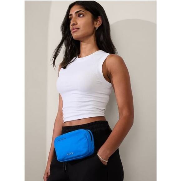NWT Athleta All About BELT BAG Chest Crossbody Bag Fanny Pack Ultramarine Blue - Picture 2 of 6